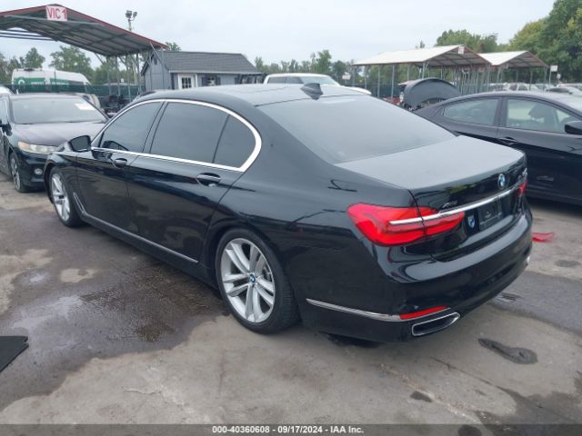 WBA7F2C52GG418106 BMW 750i Xdrive