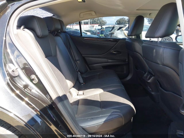 Lexus ES 300H 2021 58ADA1C12MU009682 Image 8