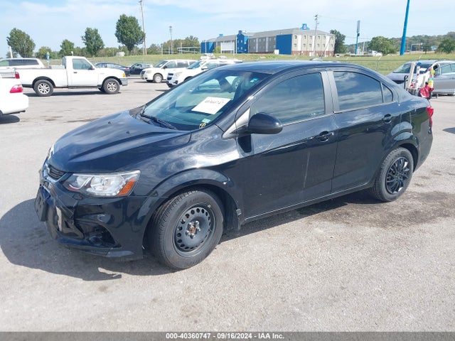 Chevrolet Sonic Ls Auto 2017 1G1JB5SH5H4157065 Image 2