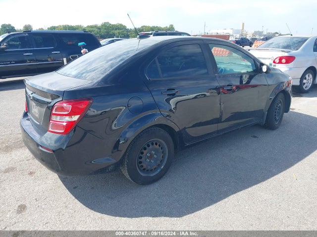 Chevrolet Sonic Ls Auto 2017 1G1JB5SH5H4157065 Image 4