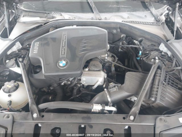 WBA5A5C55GG352030 BMW 528I