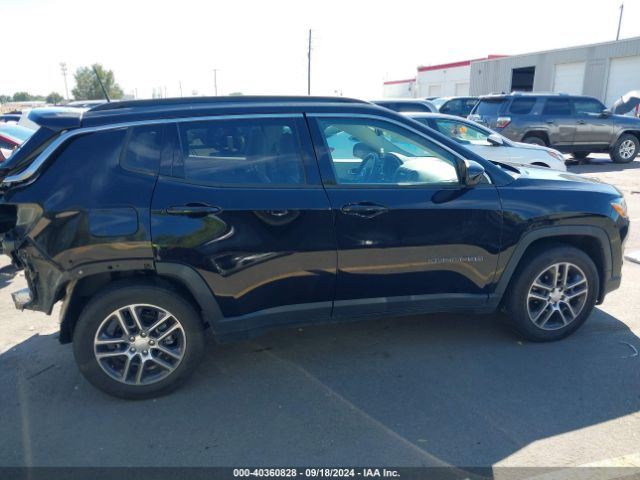 3C4NJCBB9KT655301 Jeep Compass Sun And Wheel Fwd