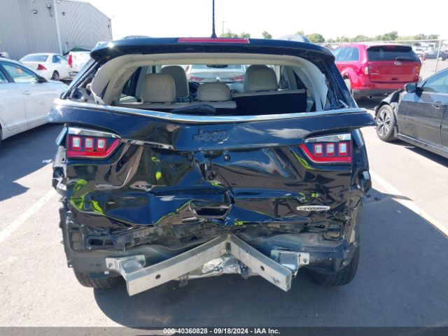 3C4NJCBB9KT655301 Jeep Compass Sun And Wheel Fwd
