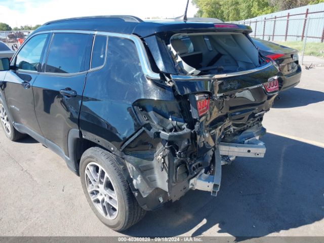 3C4NJCBB9KT655301 Jeep Compass Sun And Wheel Fwd
