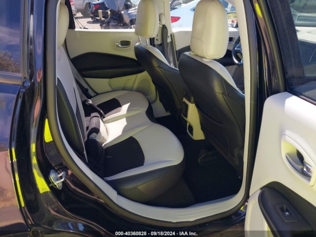 3C4NJCBB9KT655301 Jeep Compass Sun And Wheel Fwd