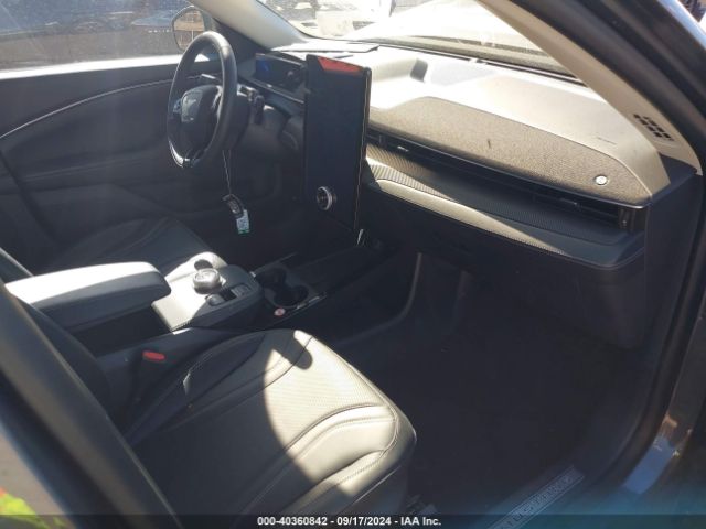 3FMTK3S56PMA83812 Ford Mustang Mach-e Premium