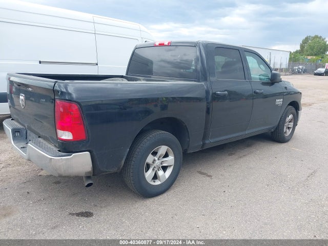 1C6RR6LG9NS203299 RAM 1500 Classic Slt  4x2 5'7 Box