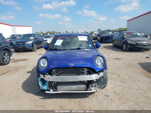 Mini Hardtop Oxford Edition 2021 WMWXU7C06M2N41374 Image 12