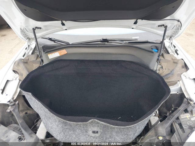 2016 TESLA MODEL S 5YJSA1E21GF130192 Photo 9