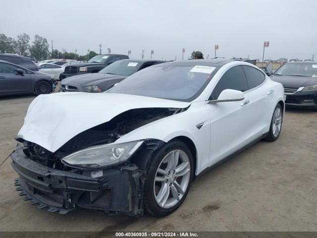 2016 TESLA MODEL S 5YJSA1E21GF130192 Photo 1