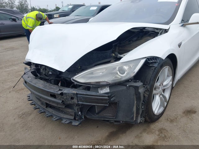 2016 TESLA MODEL S 5YJSA1E21GF130192 Photo 5