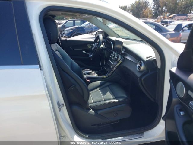 WDC0G4JB3GF109881 Mercedes-Benz GLC 300