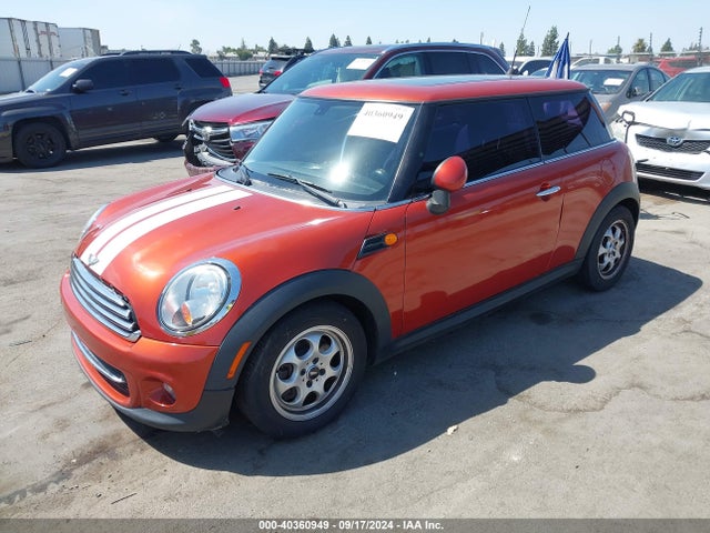 2012 MINI COOPER WMWSU3C50CT256032 Photo 1