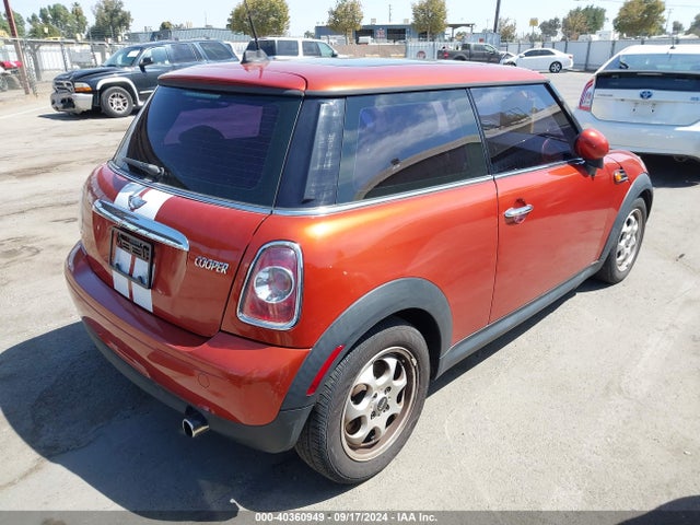 2012 MINI COOPER WMWSU3C50CT256032 Photo 3