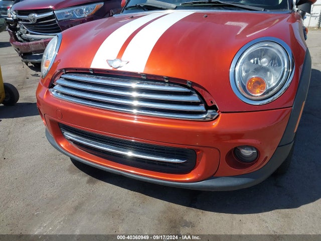 2012 MINI COOPER WMWSU3C50CT256032 Photo 5