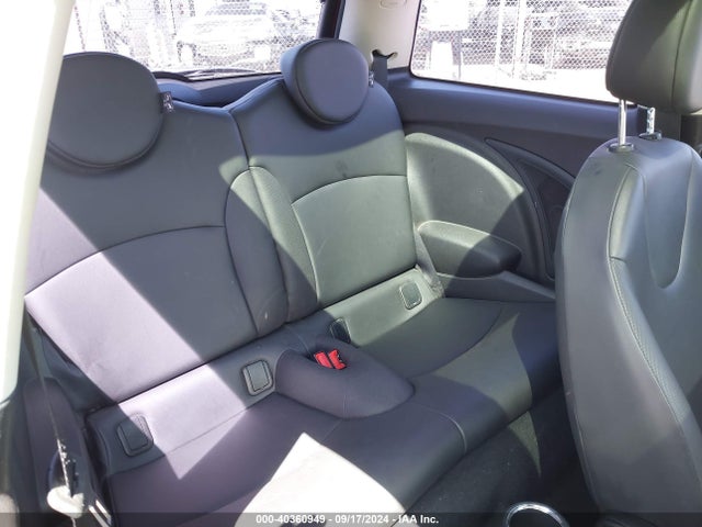 2012 MINI COOPER WMWSU3C50CT256032 Photo 7