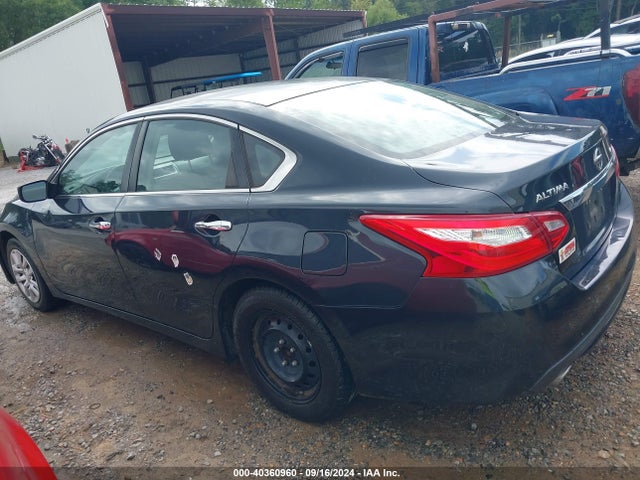 Nissan Altima 2.5 S 2017 1N4AL3AP7HN357687 Image 14