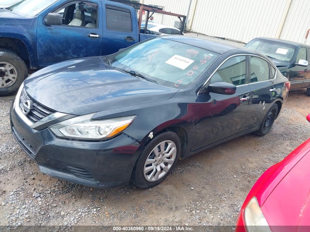 Nissan Altima 2.5 S 2017 1N4AL3AP7HN357687 Image 2