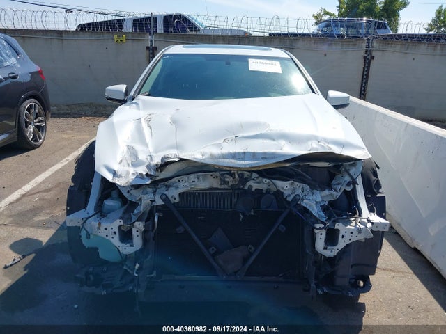 19UUB1F33GA015892 Acura TLX