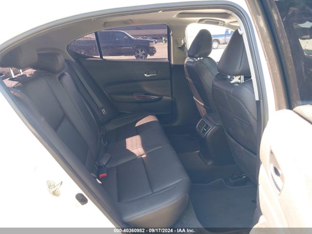 19UUB1F33GA015892 Acura TLX
