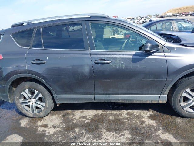 Toyota RAV4 LE 2018 JTMZFREV1JJ165680 Image 13