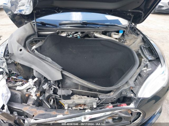 5YJSA1H48FF083013 Tesla Model S 85d/p85d