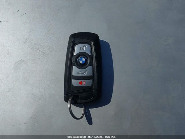 WBA8E5G38HNU42649 BMW 320i Xdrive