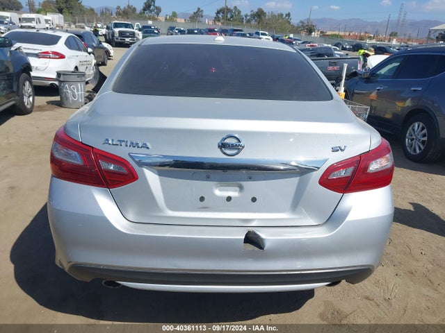 Nissan Altima 2.5 Sv 2018 1N4AL3AP1JC194116 Image 16