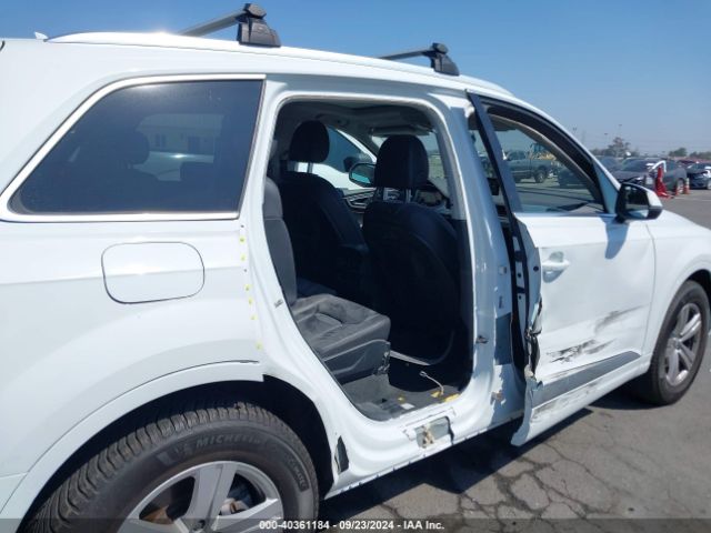 WA1LHAF74KD025778 Audi Q7 45 Premium/45 Se Premium