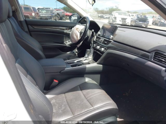 1HGCV1F46NA008301 Honda Accord Sport Special Edition