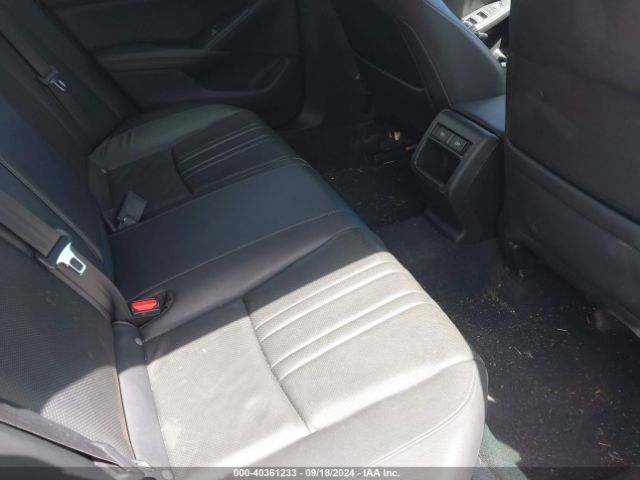 1HGCV1F46NA008301 Honda Accord Sport Special Edition