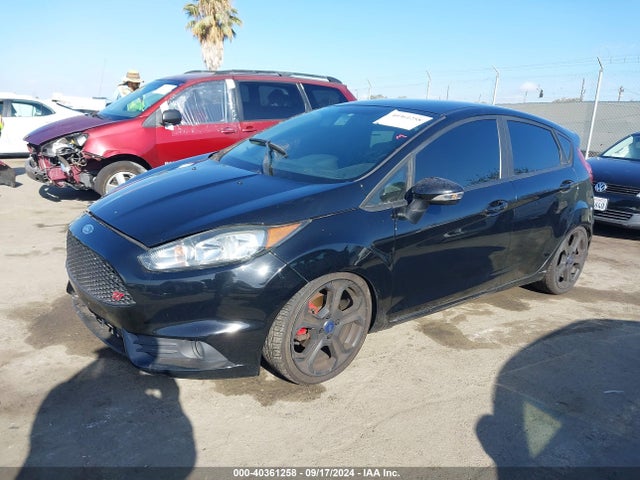 Ford FIESTA ST 2019 3FADP4GX4KM118484 Image 2