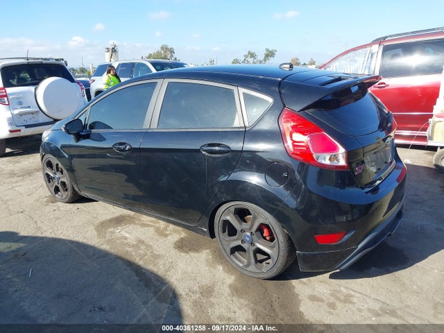 Ford FIESTA ST 2019 3FADP4GX4KM118484 Image 3