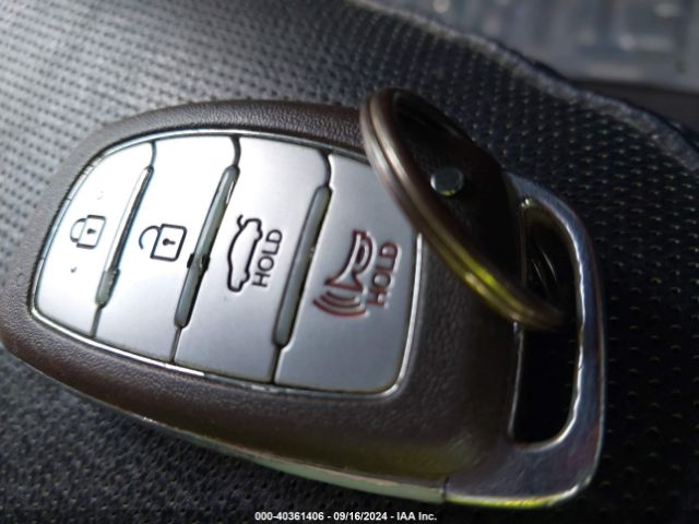 KMHDH6AH1EU024305 Hyundai Elantra