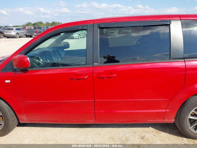 Dodge Grand Caravan Sxt 30th Anniversary 2014 2C4RDGCG0ER263180 Image 14