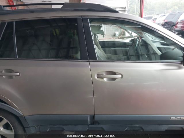 4S4BRCDC7E3326237 Subaru Outback 2.5i Premium