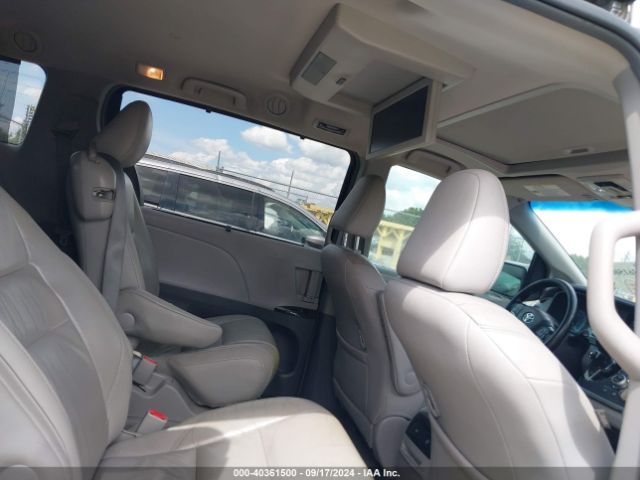 5TDYK3DC8FS621852 Toyota Sienna Xle Premium 8 Passenger