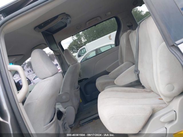 5TDKK3DC2ES499297 Toyota Sienna Le V6 8 Passenger