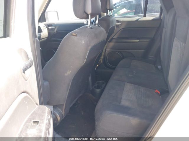 1C4NJPFB1GD537628 Jeep Patriot Latitude