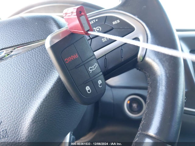 Chrysler 200 2015 1C3CCCAB1FN743658 Image 22