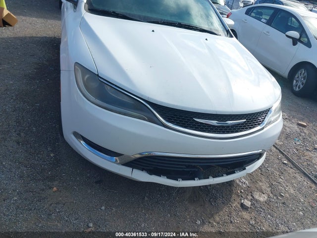 Chrysler 200 Limited 2015 1C3CCCAB1FN743658 Image 12