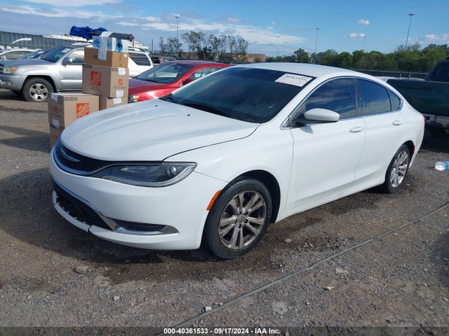 1C3CCCAB1FN743658 Chrysler 200