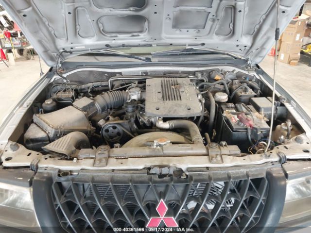 2000 MITSUBISHI MONTERO SPORT JA4MT31H4YP806130 Photo 9