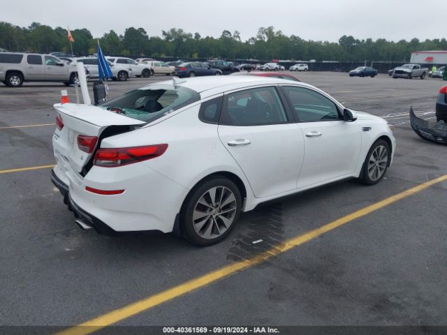 5XXGT4L31KG353352 KIA Optima S