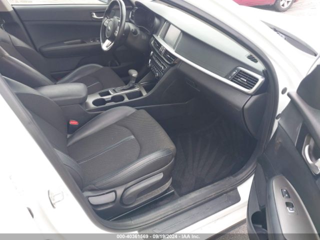 5XXGT4L31KG353352 KIA Optima S