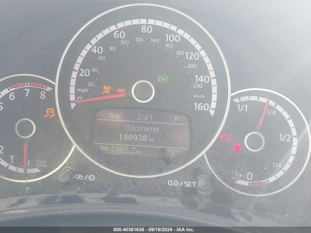 3VWF17AT4FM609815 Volkswagen Beetle 1.8t Classic