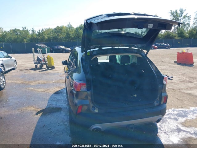 Ford Escape Titanium 2020 1FMCU9J96LUA70081 Image 3