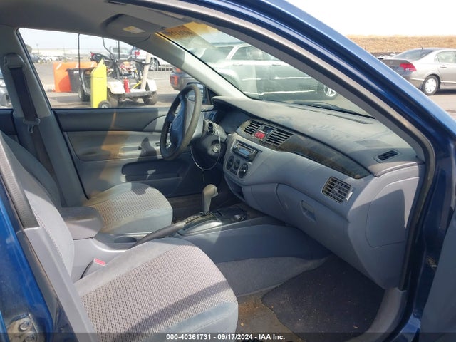 2003 MITSUBISHI LANCER JA3AJ26E53U058746 Photo 4