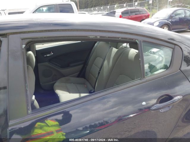 KNAFK4A69F5290567 KIA FORTE LX