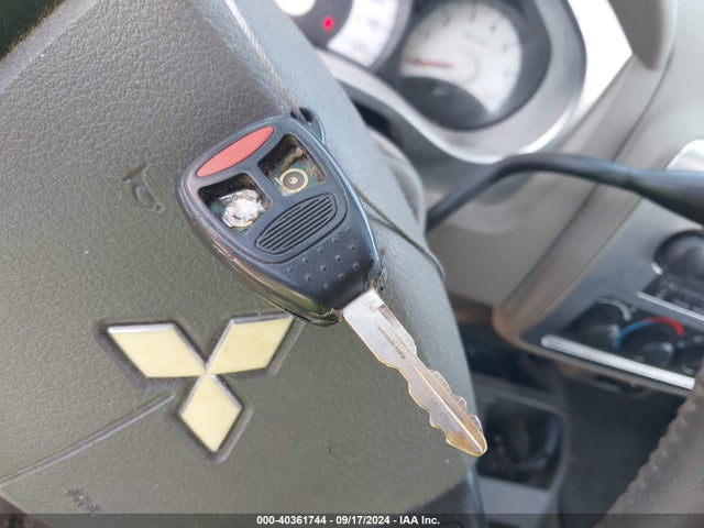 2006 MITSUBISHI RAIDER 1Z7HT38N76S543178 Photo 10